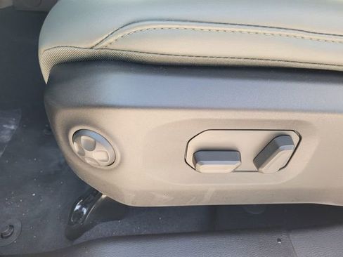 New 2026 Jeep Gladiator Mojave image 7