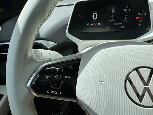 Used 2021 Volkswagen ID.4 1st Edition image 28