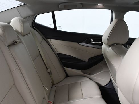 Used 2019 Nissan Maxima 3.5 SL w/ Floor Mat Group image 25