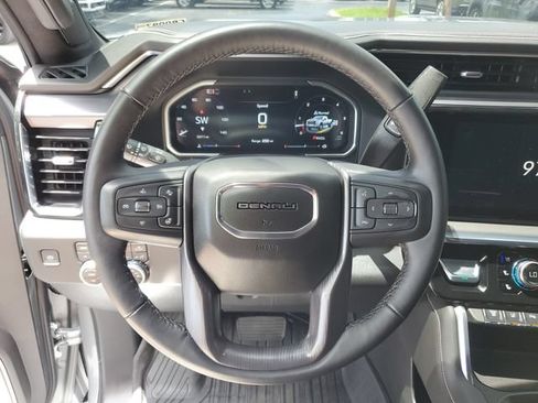 Used 2026 GMC Sierra 3500 Denali Ultimate AWD/4WD image 21