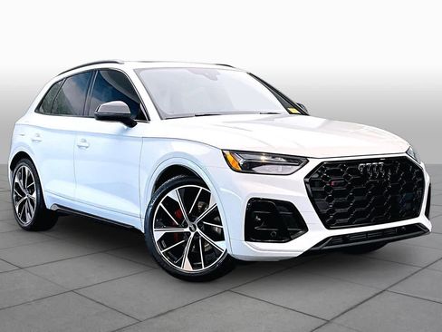 Used 2023 Audi SQ5 Premium Plus w/ Premium Plus Package AWD/4WD image 3