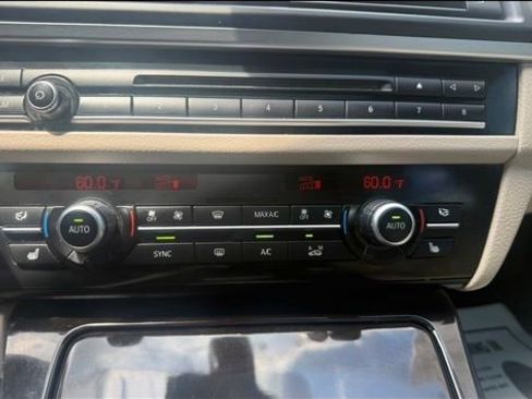 Used 2016 BMW 535i xDrive Sedan AWD/4WD image 21