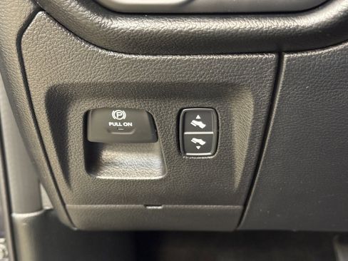 Used 2020 RAM 1500 Big Horn image 28