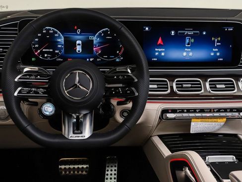 New 2026 Mercedes-Benz GLE 53 AMG 4MATIC Coupe image 14