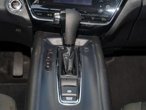 Used 2022 Honda HR-V EX image 26