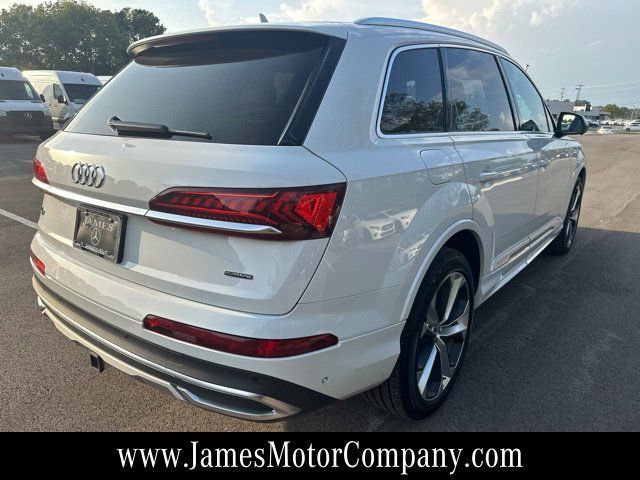 Used 2021 Audi Q7 3.0T Premium Plus w/ Premium Plus Package AWD/4WD image 5