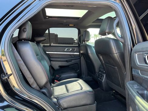 Used 2018 Ford Explorer Sport w/ Equipment Group 401A AWD/4WD image 22