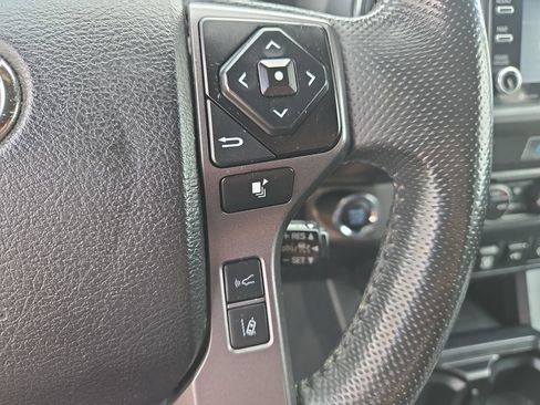 Certified 2022 Toyota Tacoma TRD Off-Road RWD image 18