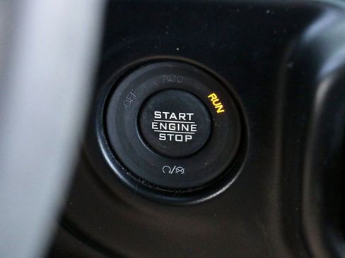 Used 2023 Jeep Wrangler Sport S image 11