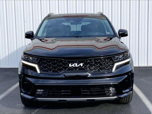 Used 2022 Kia Sorento SX image 3