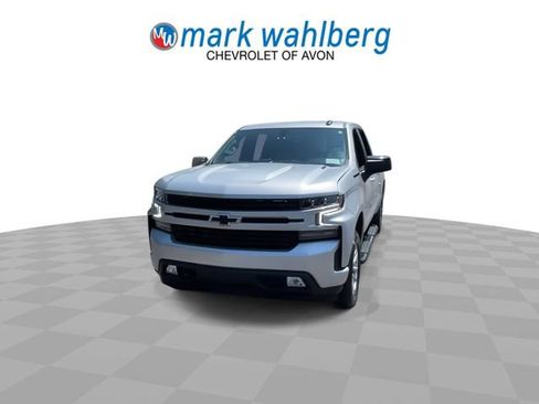 Used 2021 Chevrolet Silverado 1500 RST AWD/4WD image 3