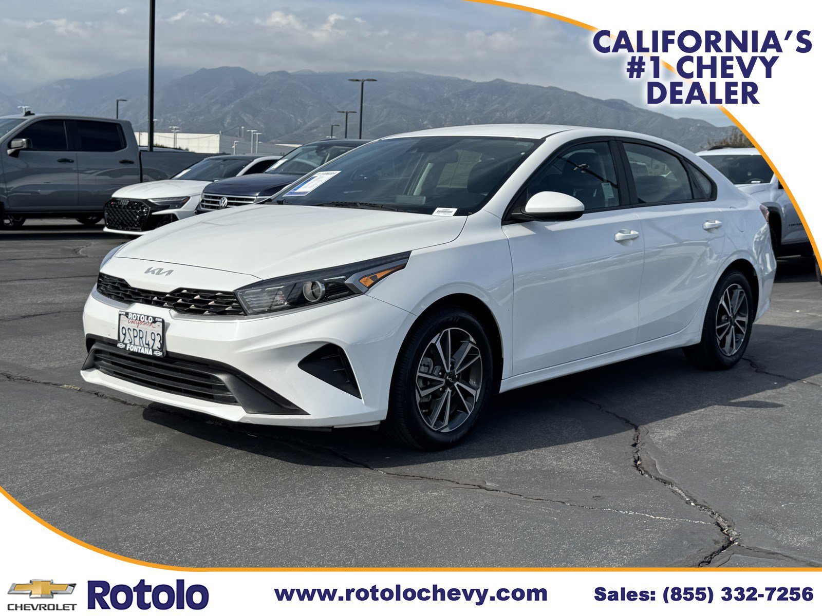 Used 2022 Kia Forte LXS FWD image 3