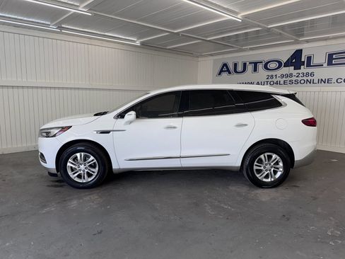 Used 2020 Buick Enclave Essence FWD image 8