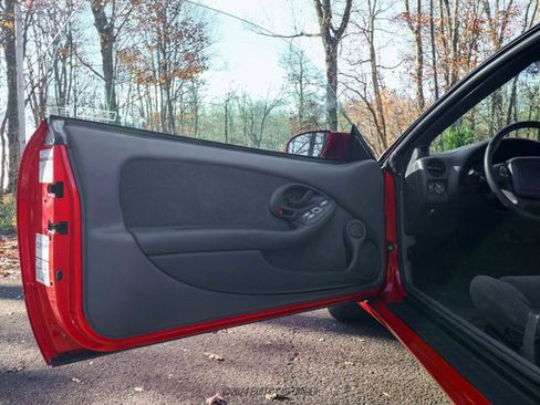 Used 1997 Pontiac Firebird Coupe w/ Opt Pkg image 47