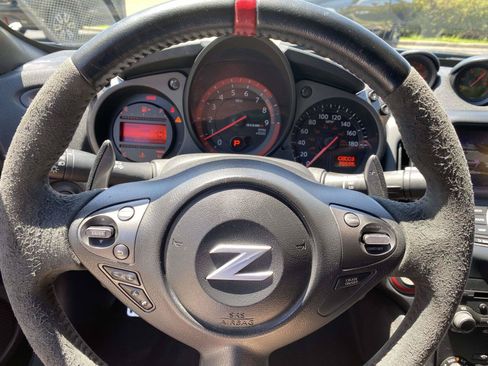 Used 2016 Nissan 370Z NISMO RWD image 15