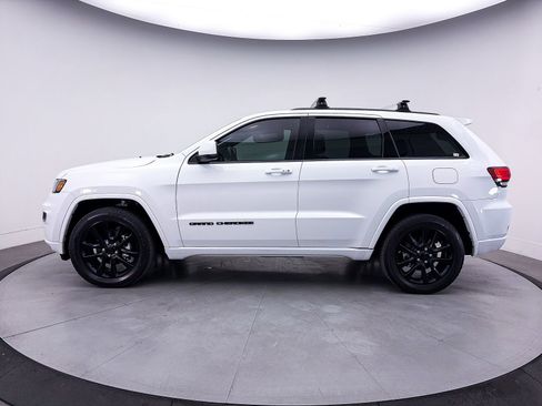 Used 2019 Jeep Grand Cherokee Altitude RWD image 33