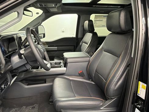 New 2026 Ford F250 Lariat w/ Black Appearance Package AWD/4WD image 29