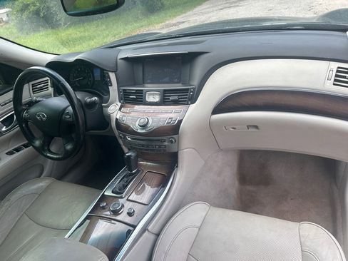 Used 2015 INFINITI Q70 L 3.7 w/ Deluxe Touring Package image 21