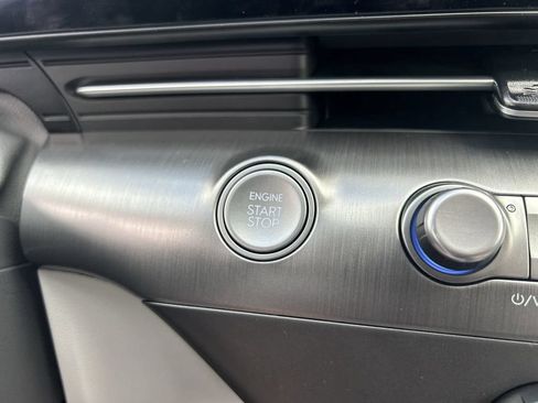 New 2026 Hyundai Kona SE FWD image 27