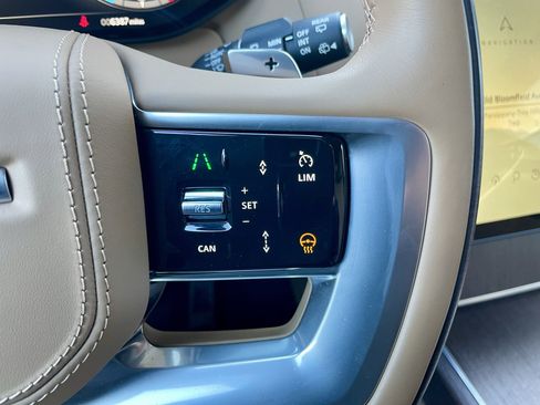 Used 2024 Land Rover Range Rover SE image 22