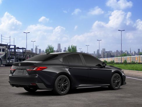 New 2026 Toyota Camry SE AWD/4WD image 10