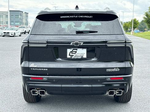 New 2025 Chevrolet Traverse High Country w/ LPO, Floor Liner Package image 14
