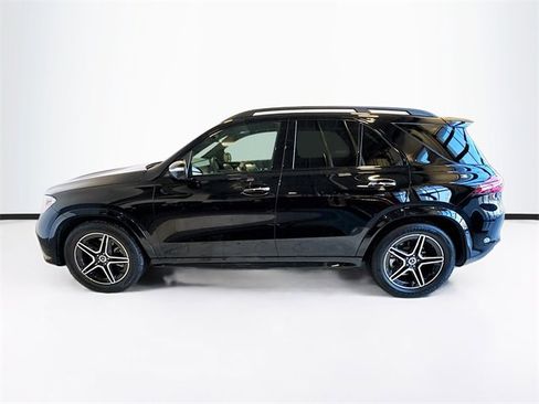 Used 2025 Mercedes-Benz GLE 350 4MATIC w/ AMG Line Exterior image 8