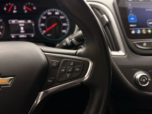 Used 2021 Chevrolet Malibu RS image 38