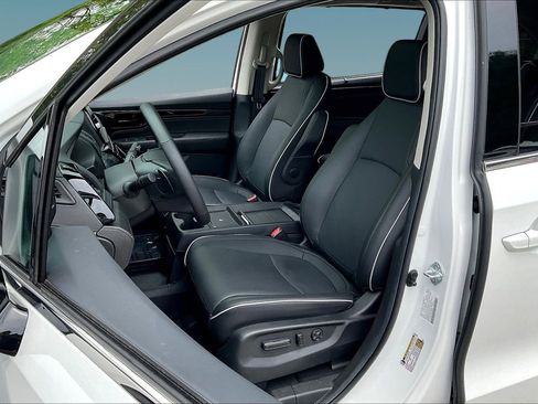 Used 2026 Honda Odyssey Elite image 21