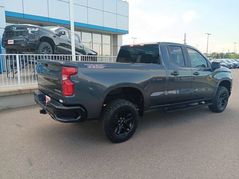 Used 2020 Chevrolet Silverado 1500 Custom Trail Boss w/ Custom Convenience Package AWD/4WD image 5