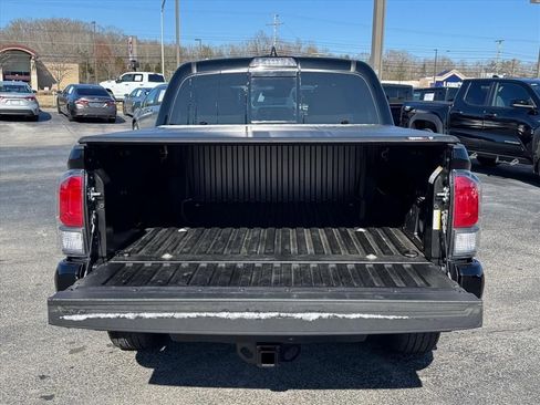 Certified 2023 Toyota Tacoma TRD Sport image 14