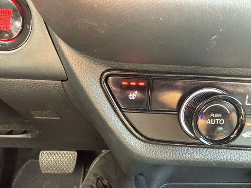 Used 2023 Honda HR-V Sport image 14