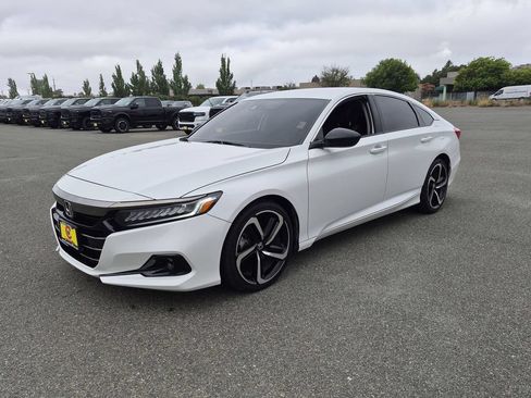 Used 2021 Honda Accord Sport Special Edition image 11