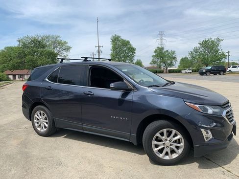 Used 2018 Chevrolet Equinox LT image 5