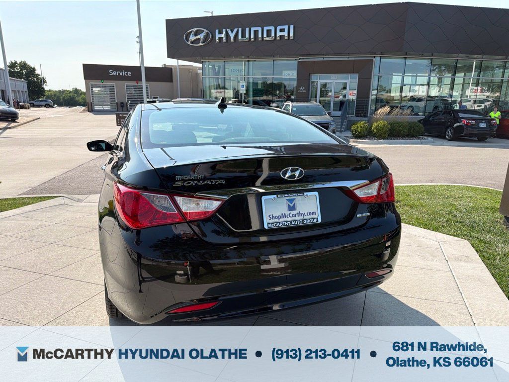 Used 2011 Hyundai Sonata Limited FWD image 15