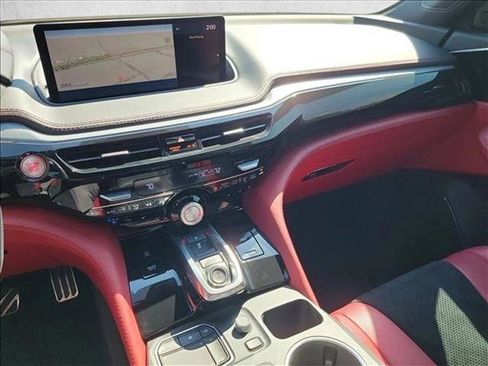 Used 2022 Acura MDX A-Spec image 23