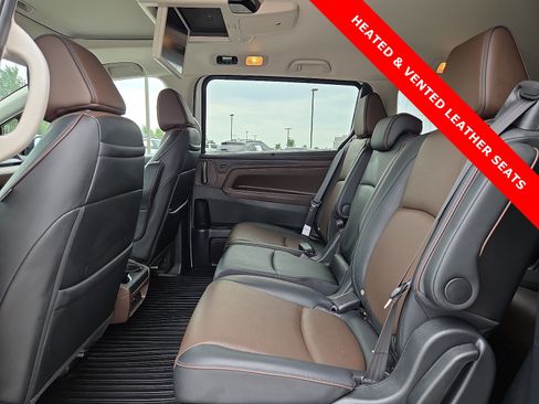 Used 2025 Honda Odyssey Elite image 11