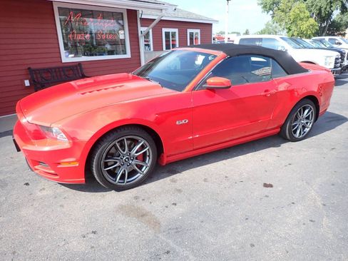 Used 2014 Ford Mustang GT w/ GT Brake Performance Package RWD image 3