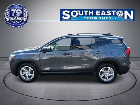 Used 2018 GMC Terrain SLE w/ Driver Convenience Package AWD/4WD image 8
