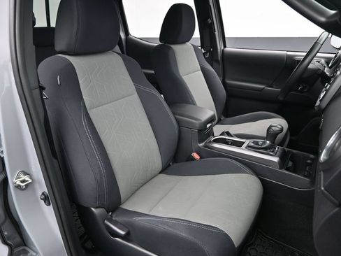 Used 2021 Toyota Tacoma 4x4 Double Cab image 21
