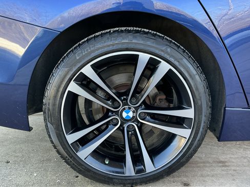 Used 2018 BMW 330i xDrive Sedan w/ Premium Package image 29