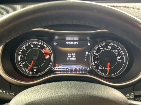 Used 2016 Jeep Cherokee Trailhawk w/ Comfort/Convenience Group AWD/4WD image 15