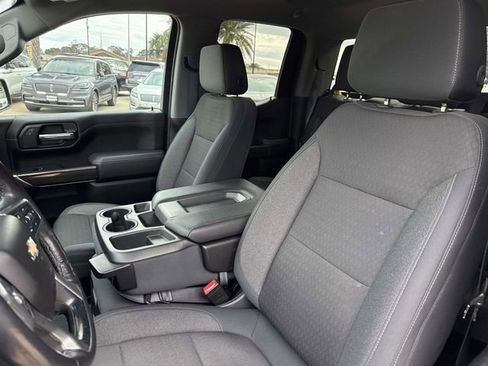 Used 2019 Chevrolet Silverado 1500 LT w/ Texas Edition image 17