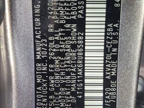 Certified 2024 Toyota Camry SE image 24