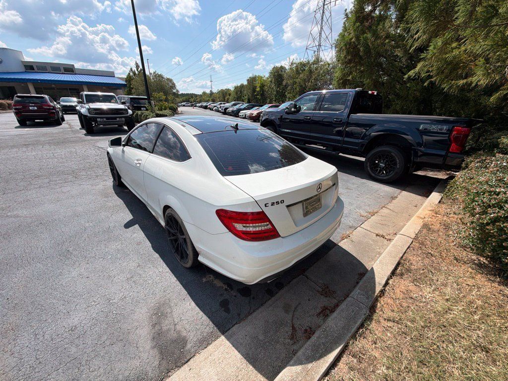 Used 2012 Mercedes-Benz C 250 Coupe image 13