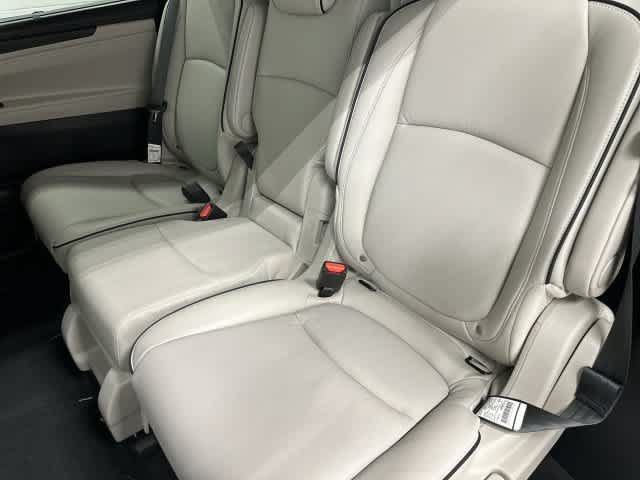 New 2027 Honda Odyssey Touring image 14