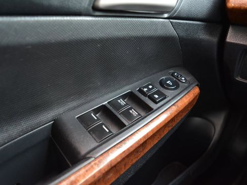 Used 2012 Honda Accord EX image 25