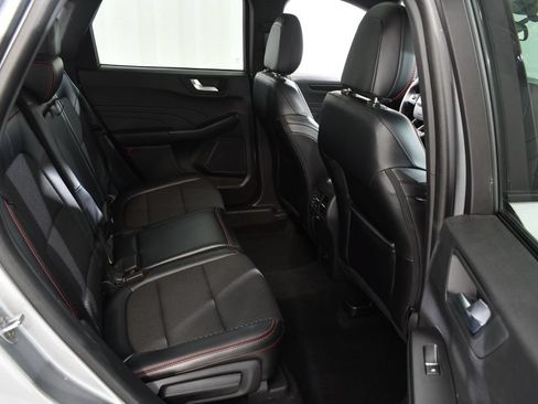 Used 2024 Ford Escape ST-Line w/ Tech Pack #1 AWD/4WD image 19