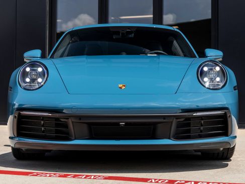 Certified 2023 Porsche 911 Carrera S RWD image 8
