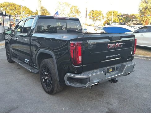 Used 2022 GMC Sierra 1500 SLT w/ SLT Premium Package AWD/4WD image 6